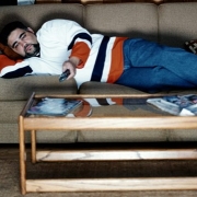151_t1larg.tv.watching.gi.jpg